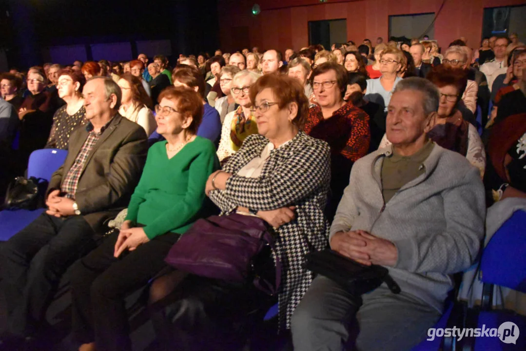 Don Vasyl i Gwiazdy Cygańskiej Pieśni