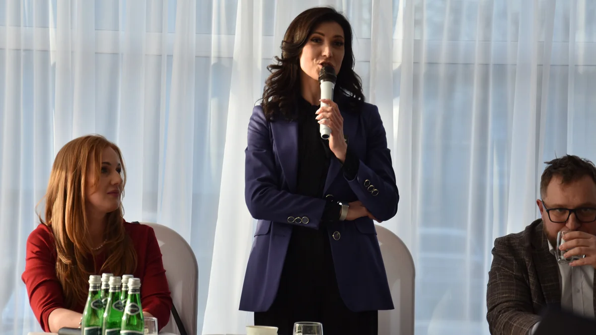 Ewa Zajączkowska-Hernik, posłanka do Parlamentu Europejskiego na otwartym spotkaniu w Gostyniu