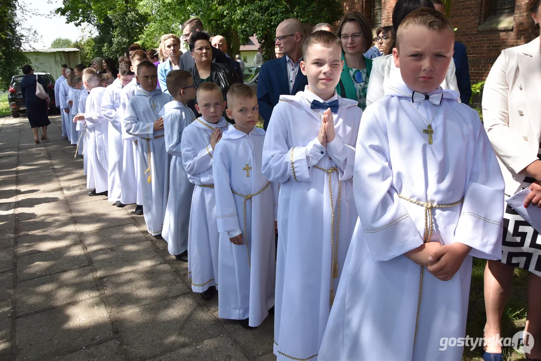 I Komunia Święta w parafii Narodzenia Najświętszej Maryi Panny w Poniecu