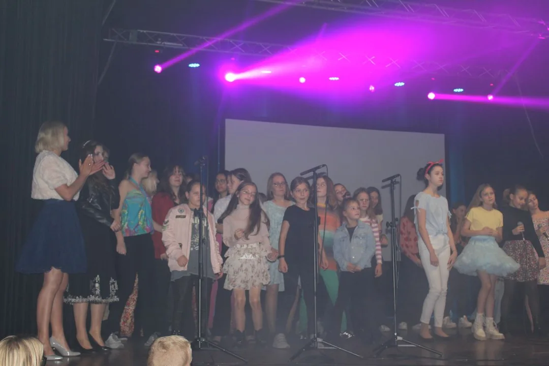 Koncert charytatywny dla Kariny Antczak z kiermaszem ciast