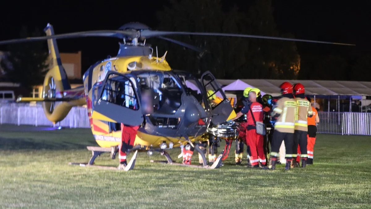 Śmigłowiec LPR w Miejskiej Górce zabrał do szpitala rannego w wypadku [ZDJĘCIA] - Zdjęcie główne