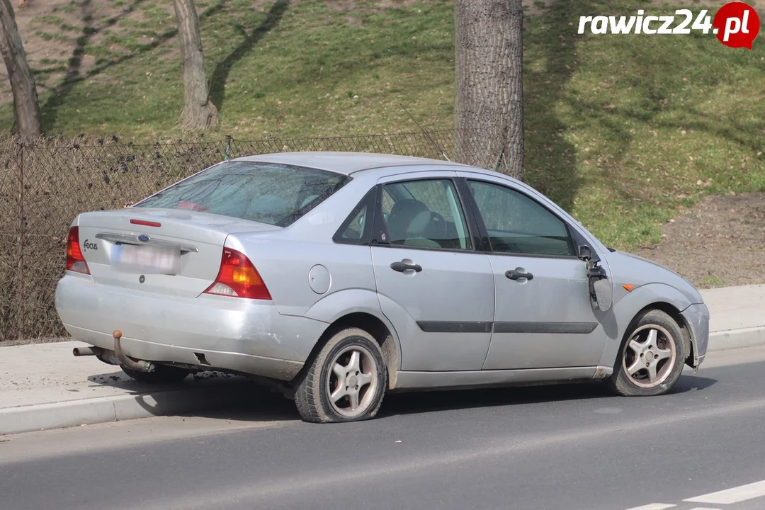 Kolizja na rondzie w Rawiczu