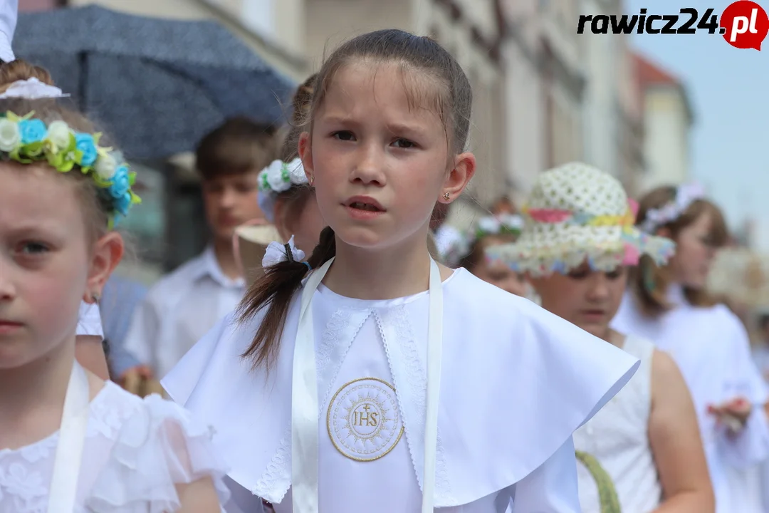 Rawicz. Procesja w Boże Ciało ulicami miasta (2023)