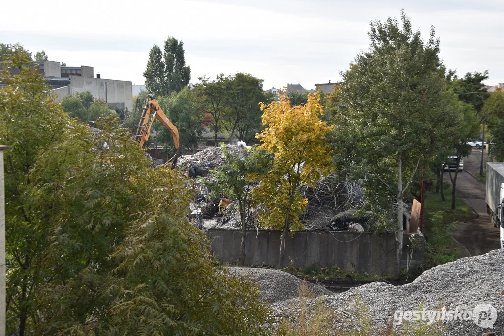 Składowisko odpadów w centrum Gostynia