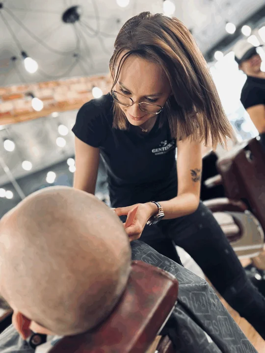 GENTELMEN BARBER SHOP
