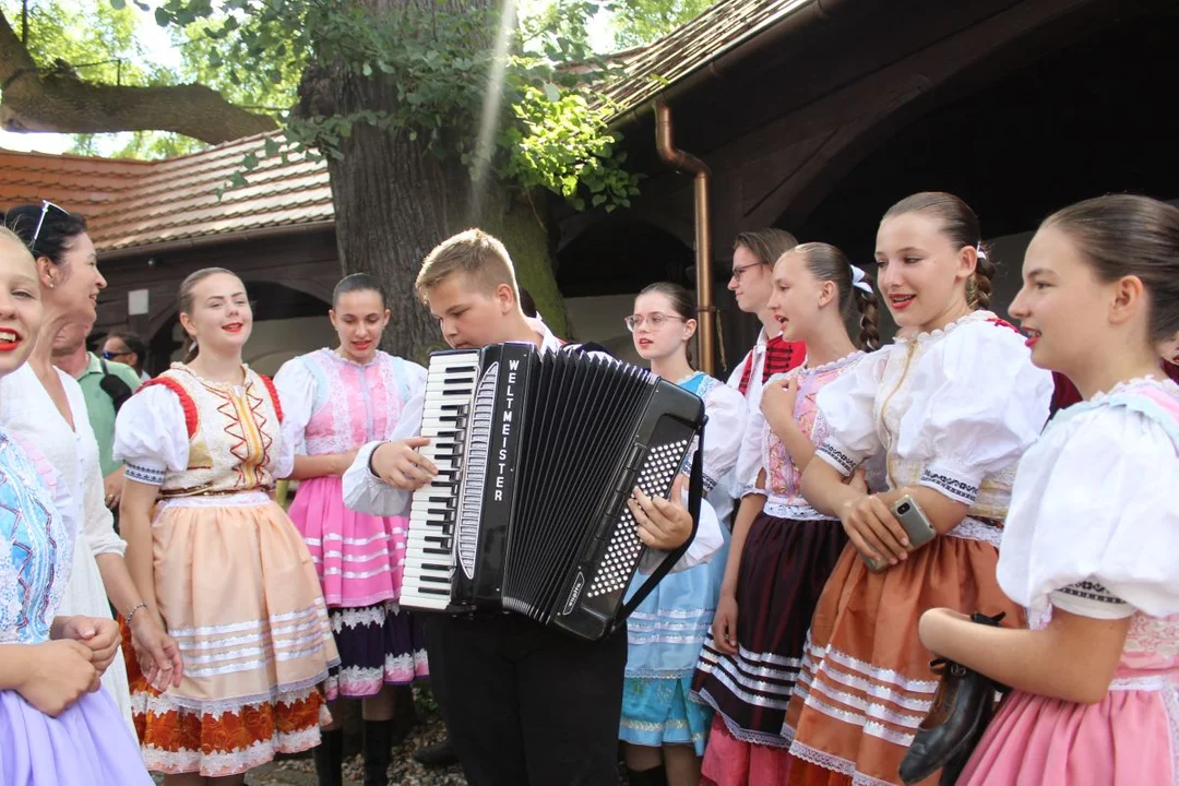 Już po raz 24. w Jarocinie zagości folklor z różnych stron Europy. Koncert w pierwszą niedzielę lipca