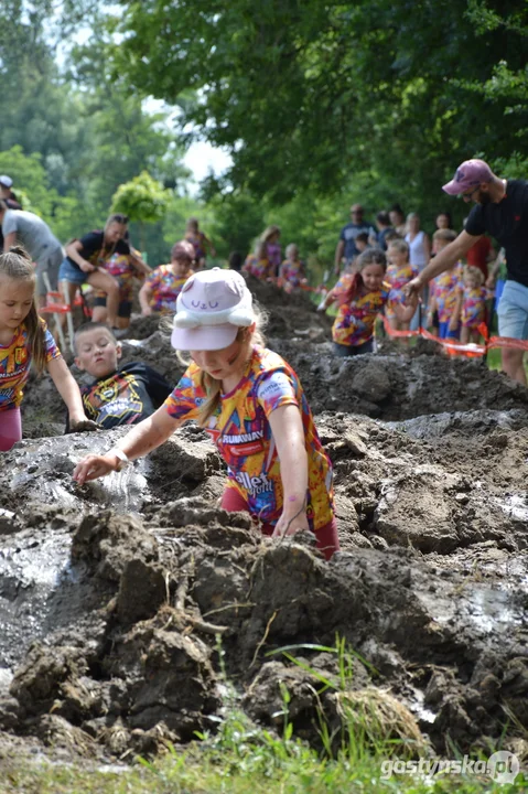 Dni Ziemi Pępowskiej 2025 - bieg przeszkodowy Runaway Drogbruk Junior
