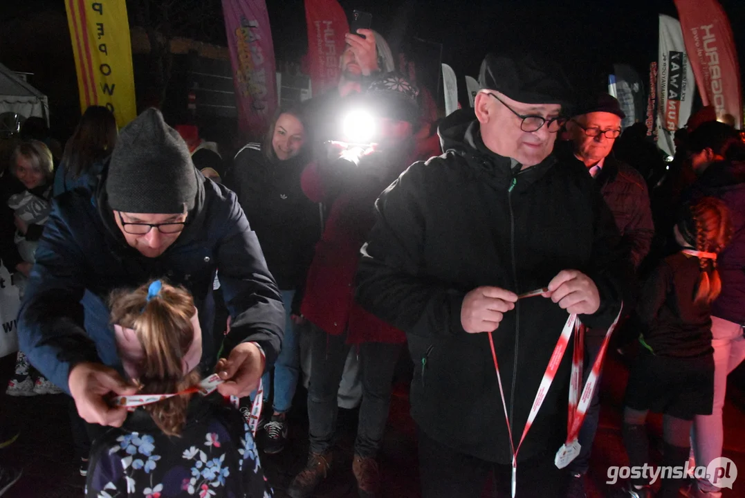 Nocny Bieg Niepodległości w Pępowie - biegi dziecięce