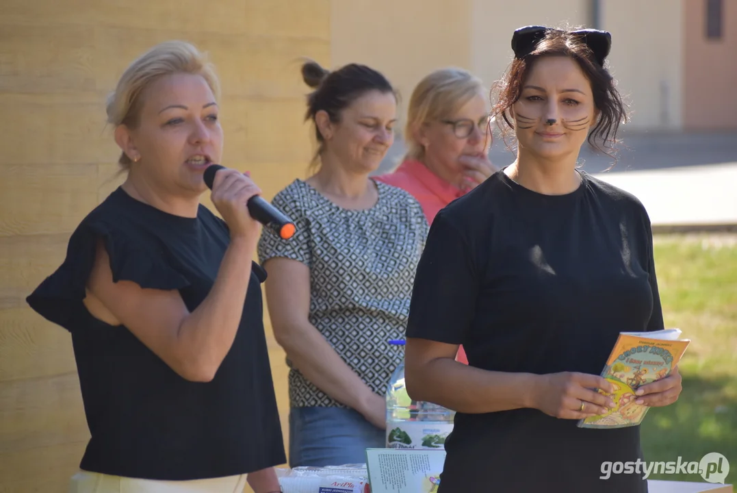 Parada Żywych Książek - Tydzień Bibliotek w gminie Krobia -