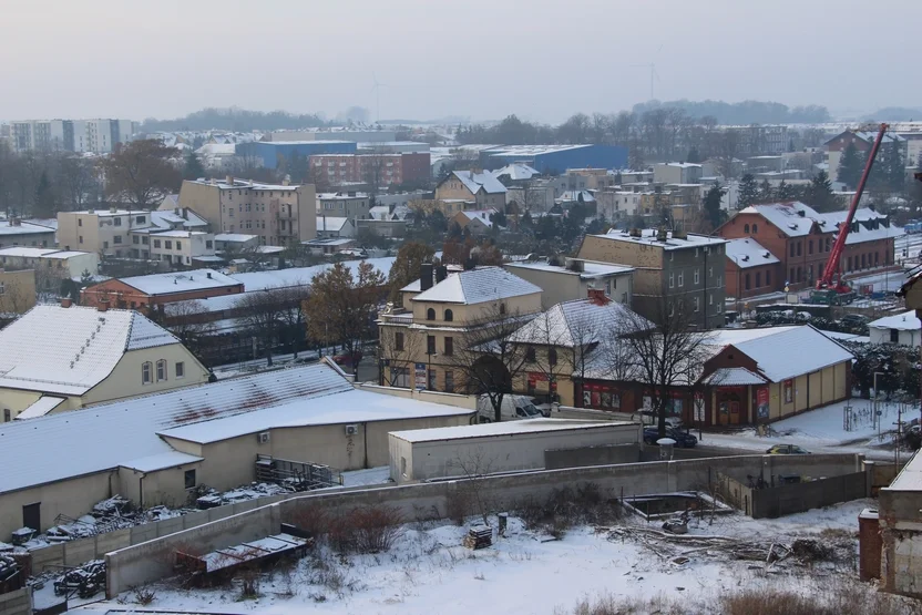 Ćwiczenia z ratownictwa wysokościowego na elewatorze zbożowym w Pleszewie