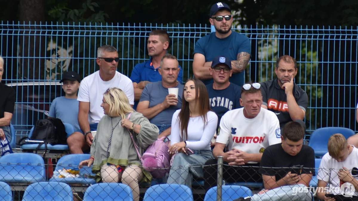Korona Piaski - Piast Kobylnica 1 : 3