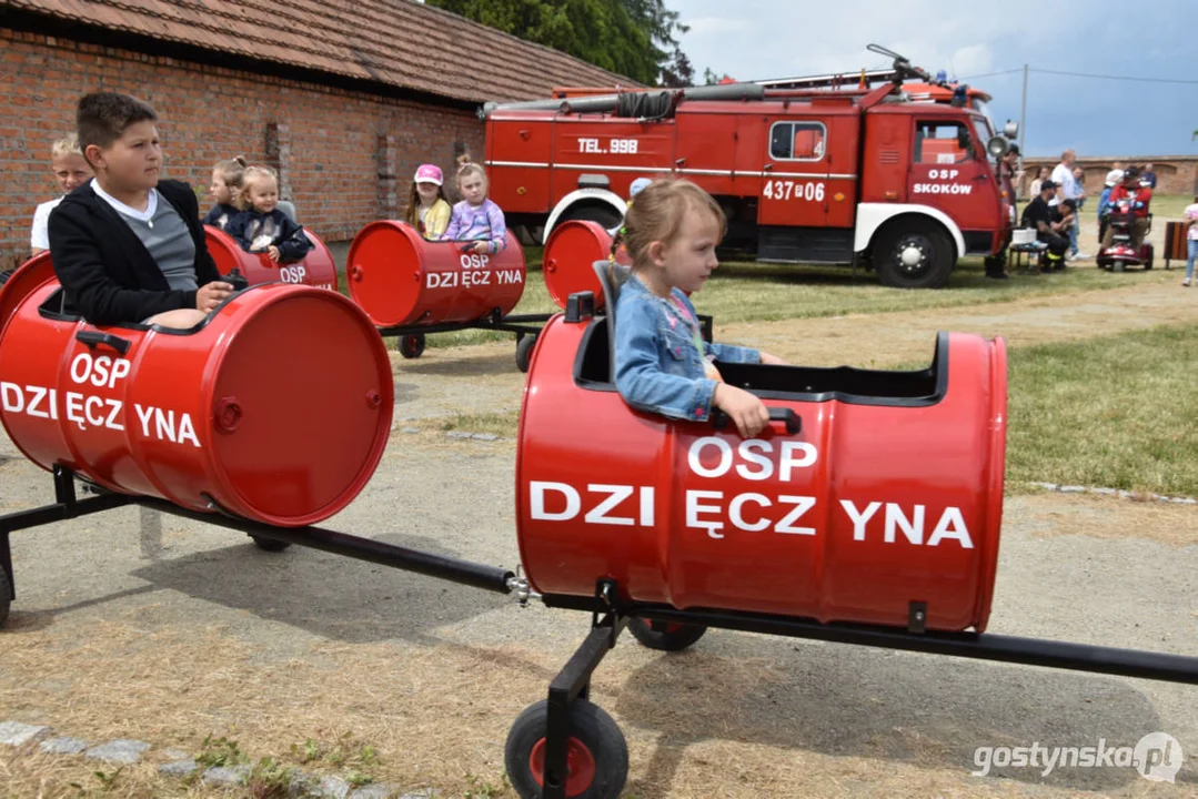 Pielgrzymka strażaków i rodzin strażackich na Świętą Górę. Zielone Świątki 2024 w powiecie gostyńskim