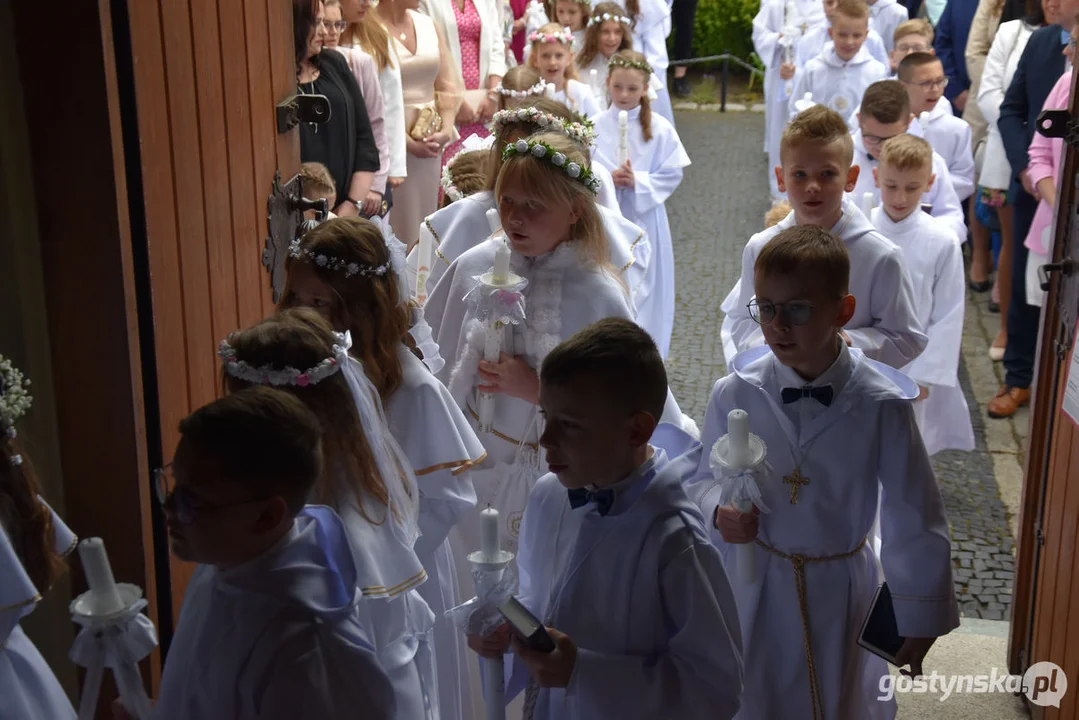 I Komunia Święta w parafii pw. Ducha Świętego i Najświętszego Serca Pana Jezusa w Gostyniu