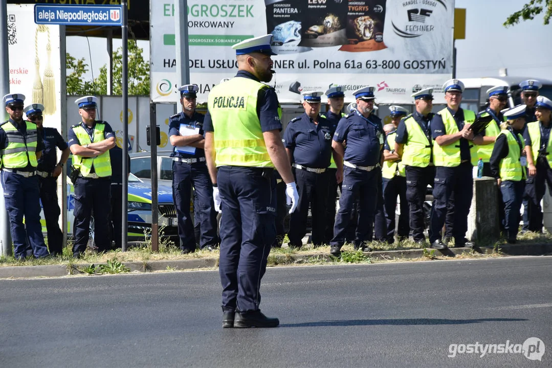 34. Konkurs "Policjant ruchu drogowego 2024” w Gostyniu. Dzień drugi - ręczna regulacja ruchem