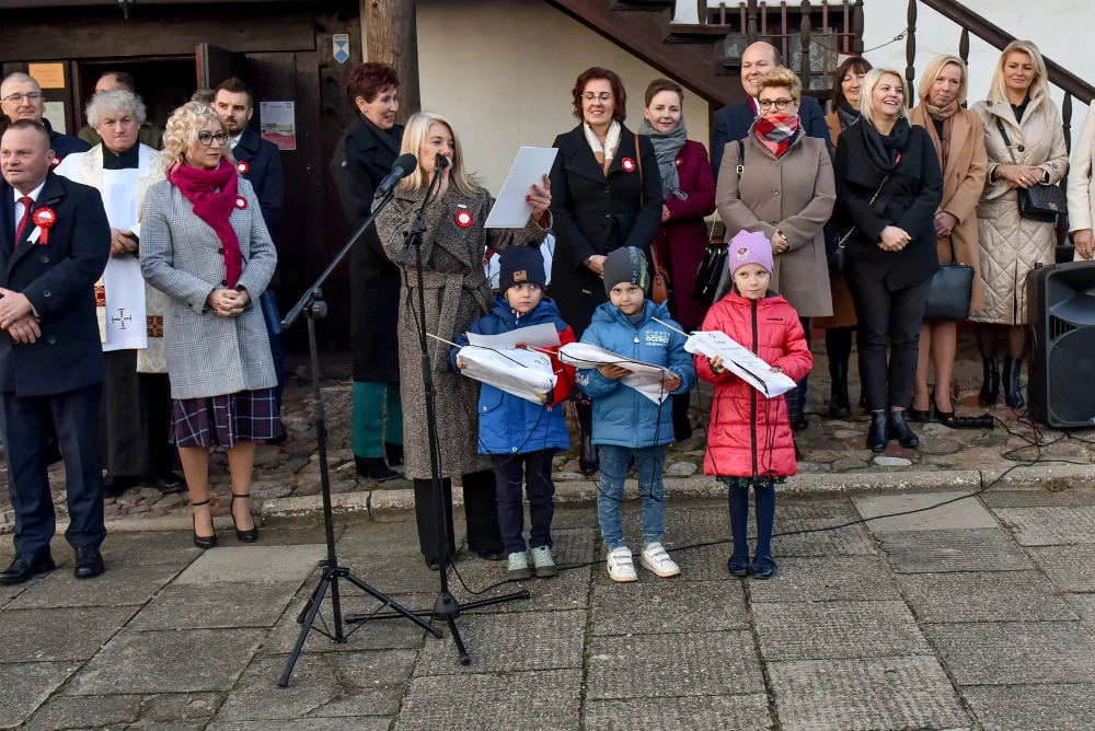 Sulmierzyce. Obchody Narodowego Dnia Niepodległości i promocja książki