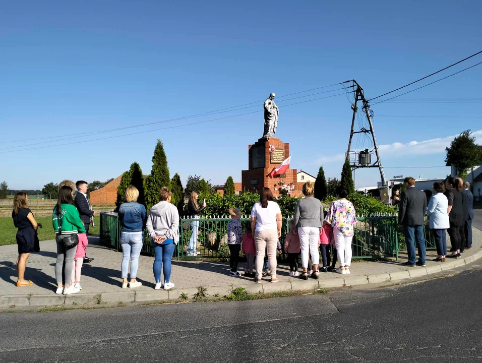 W Jedlcu uczcili poległych