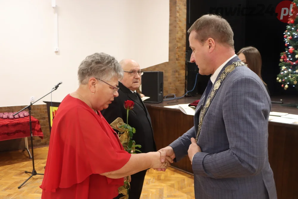 Uroczystość w Gminnym Centrum Kultury i Rekreacji w Jutrosinie