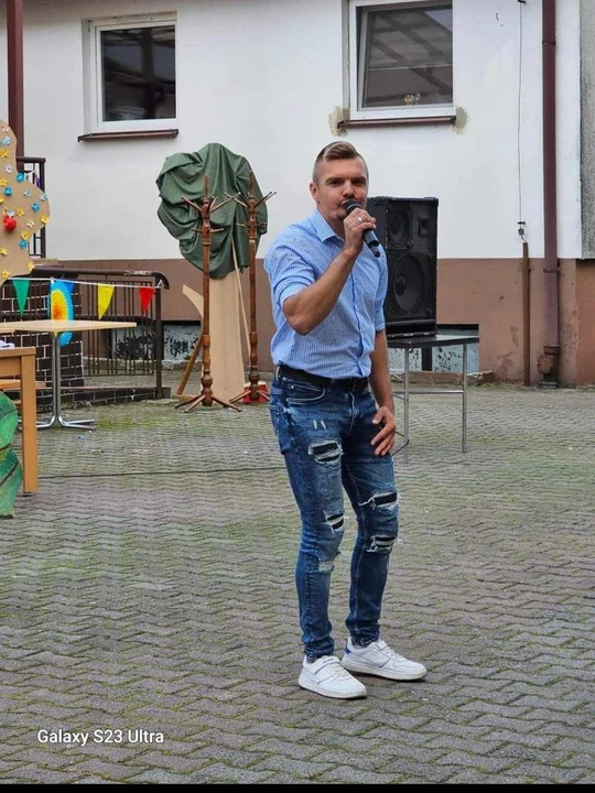 Paweł Łuczak z Mieszkowa do tej pory śpiewał covery. Na święta nagrywa swoją pierwszą piosenkę