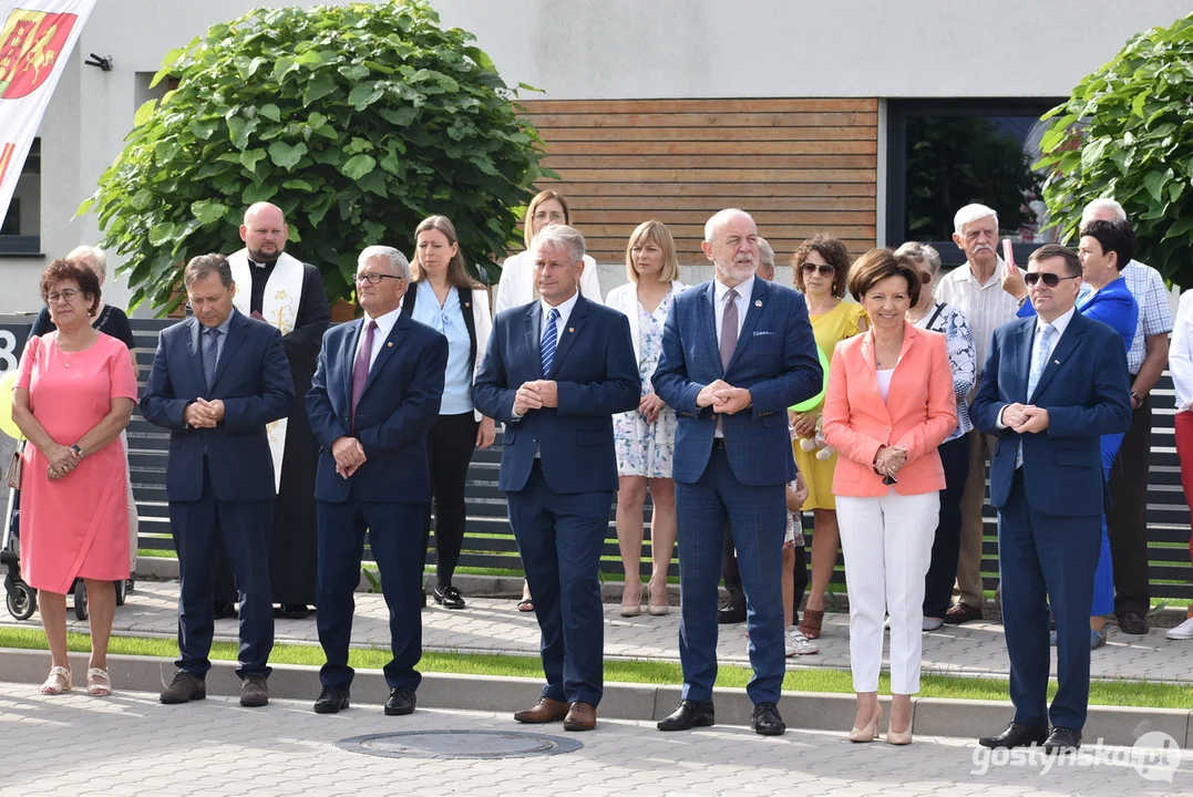 Oddanie do użytku ulic Wiejskiej, Rolniczej i Ogrodowej w Pępowie oraz kanalizacji sanitarnej i drogi w Babkowicach