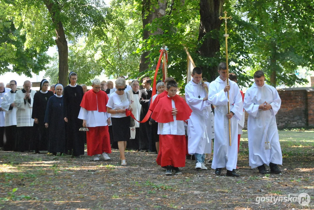 Odpust w farze w Gostyniu - msza święta, procesja i koncert muzyki dawnej - Zdjęcie główne