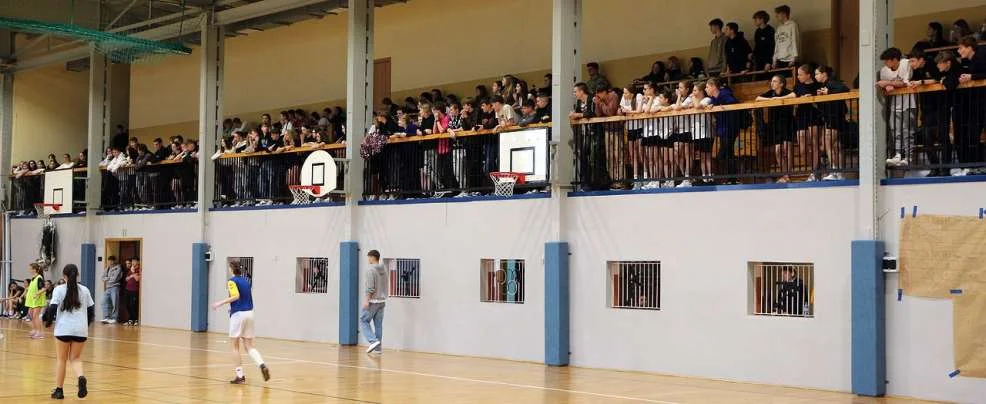 Turniej w halową piłkę nożną dziewcząt w Liceum Ogólnokształcącym w Jarocinie