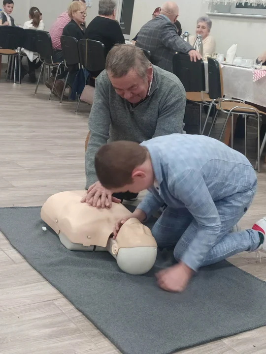 Dzieci z Lenartowic podarowały swoim dziadkom niezwykły prezent