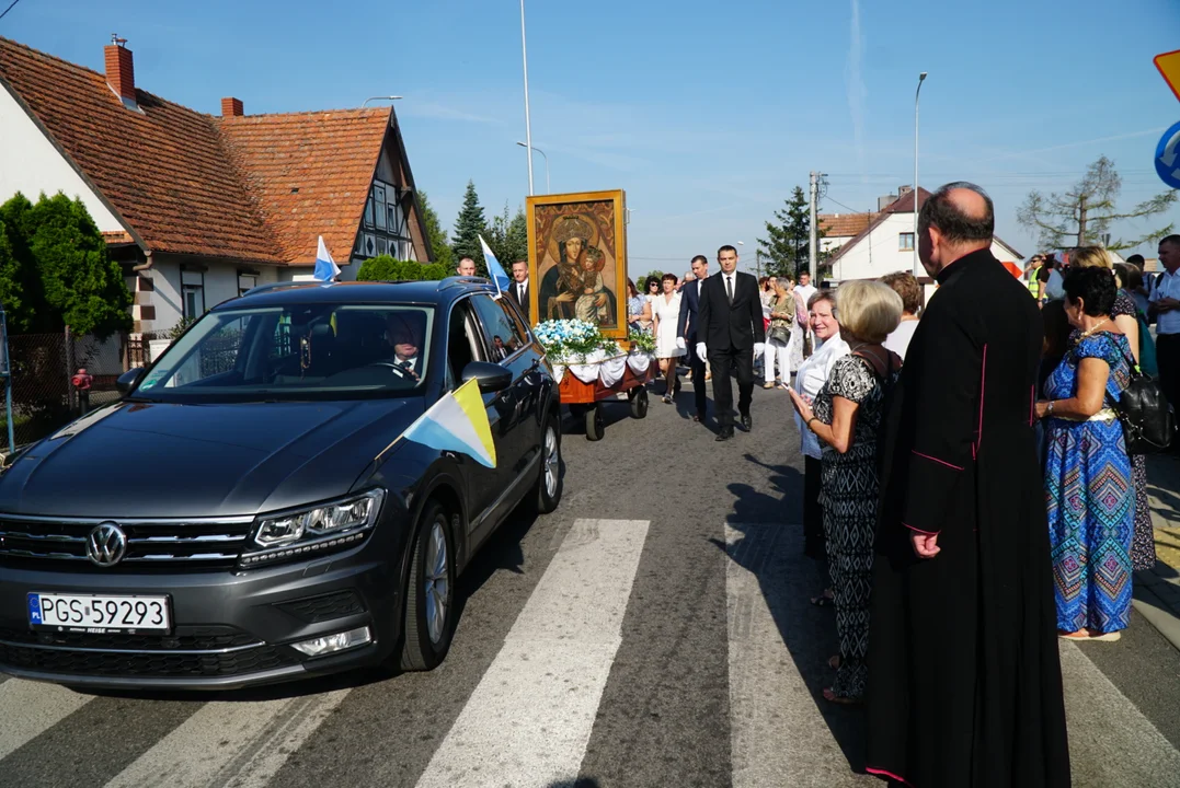 Smolice. Koronacja wizerunku Matki Bożej Uzdrowienia Chorych