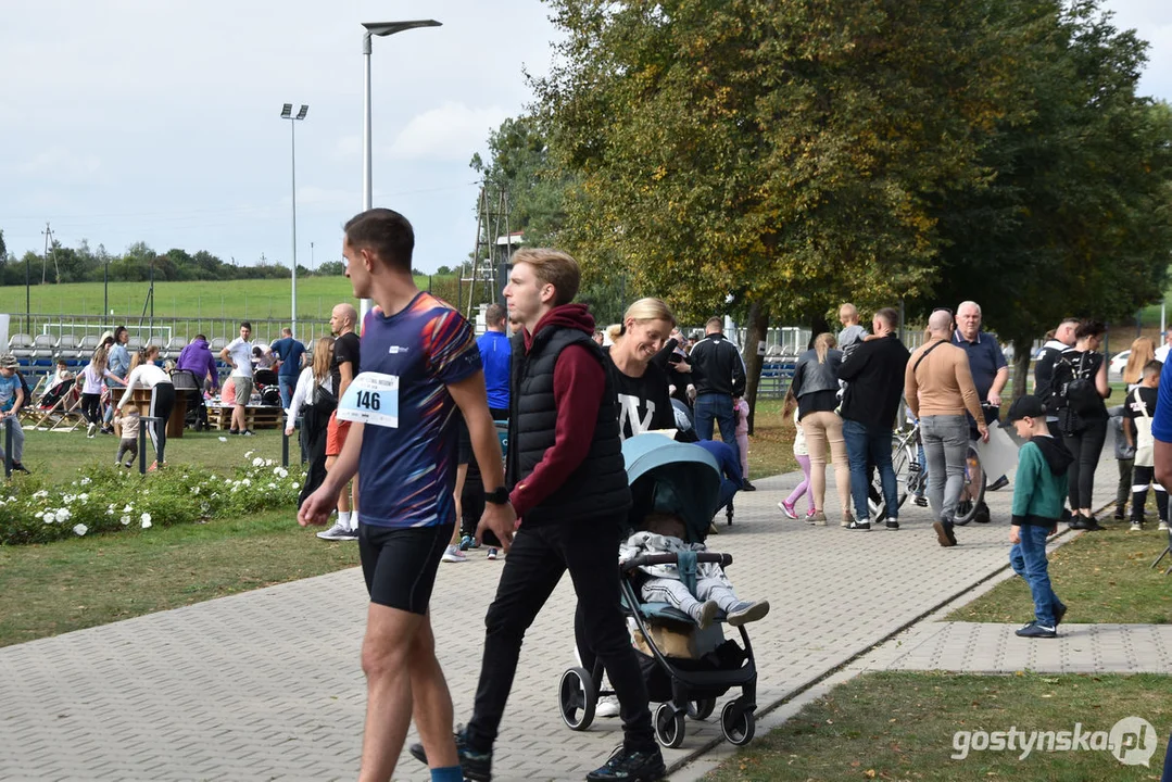 Ponad 100 zawodników na starcie. II Rodzinny Festiwal Biegowy w Gostyniu