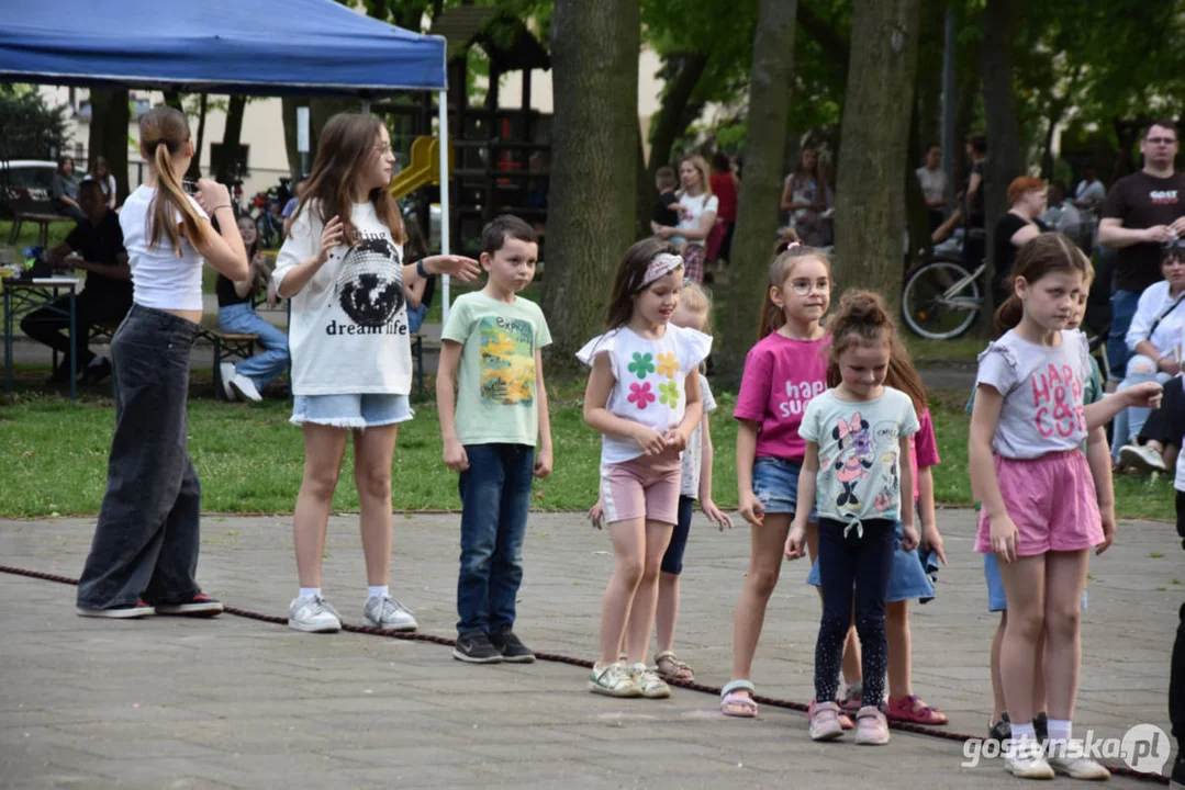 Radosne obchody Święta Narodowego Konstytucji 3 Maja w Pogorzeli