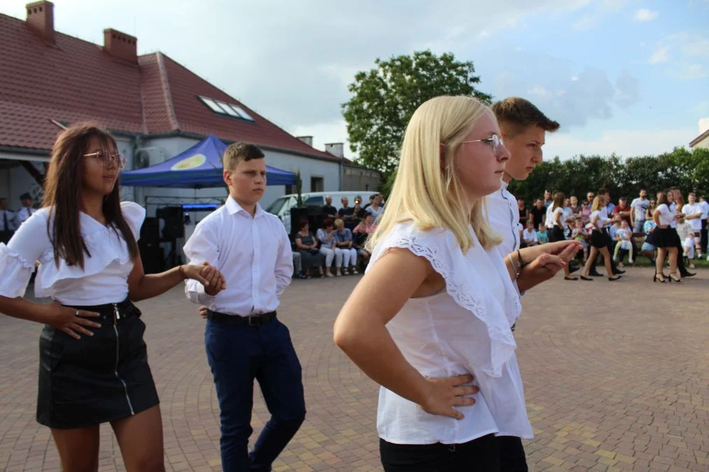 Po dwóch latach przerwy OSP z Dobieszczyzny zorganizowało dożynki