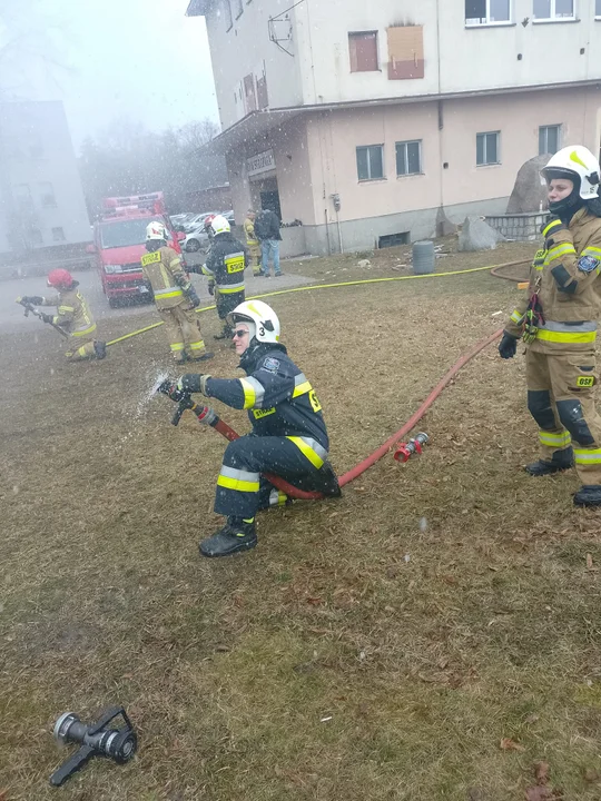 Ćwiczenia strażaków w remizie OSP Gołuchów