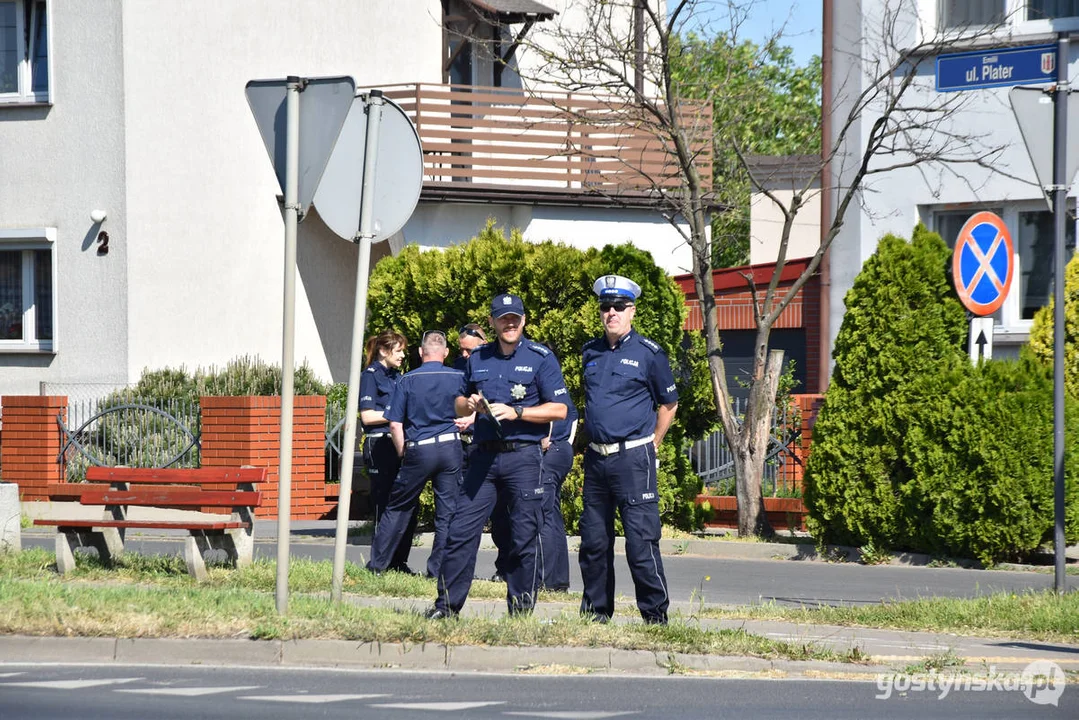 34. Konkurs "Policjant ruchu drogowego 2024” w Gostyniu. Dzień drugi - ręczna regulacja ruchem