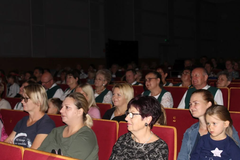 Klub Społeczny "Jarocino" świętował 5. rocznicę swojego powstania podczas koncertu i na zabawie