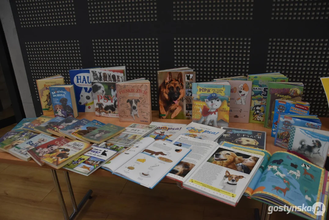 Spotkanie z pieskiem Charliem w KROB_KULT