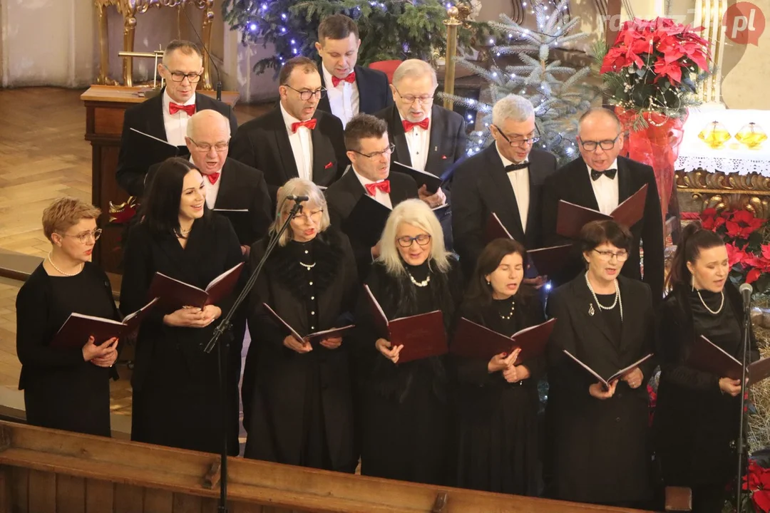 Rawicz. Zagrali i zaśpiewali kolędy i pastorałki dla Tosi