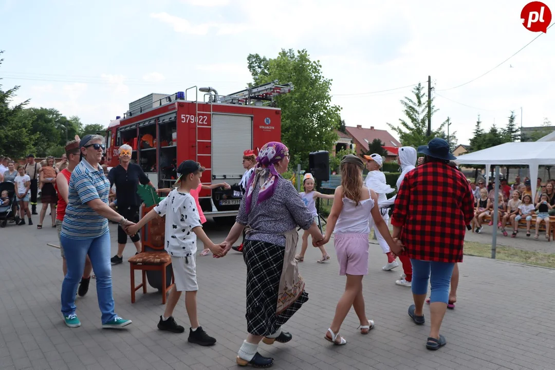 Festyn z okazji Dnia Dziecka w Szkaradowie