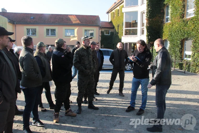 Wypuścili kuropatwy na terenie powiatu pleszewskiego