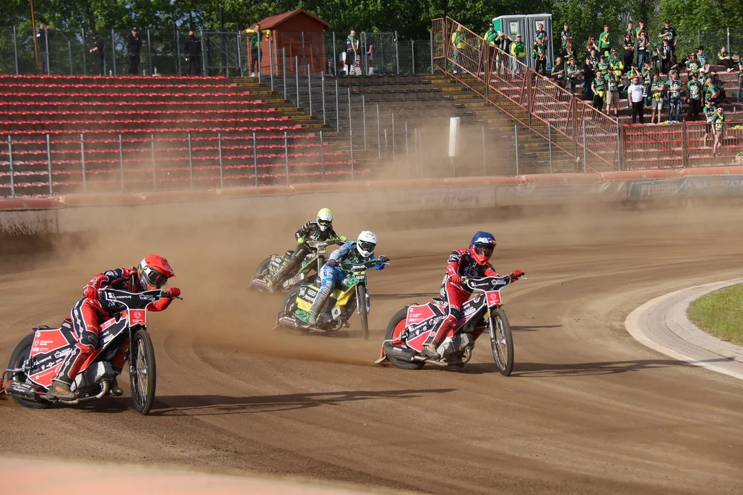 Start Gniezno - Metalika Recycling Kolejarz Rawicz