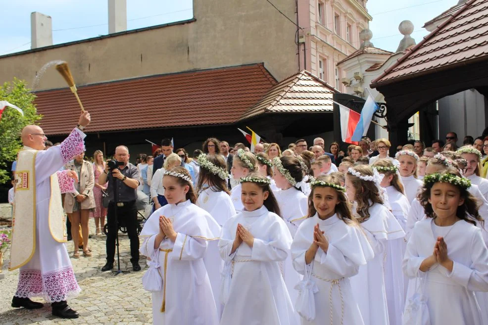 Pierwsza Komunia Święta w parafii św. Marcina w Jarocinie