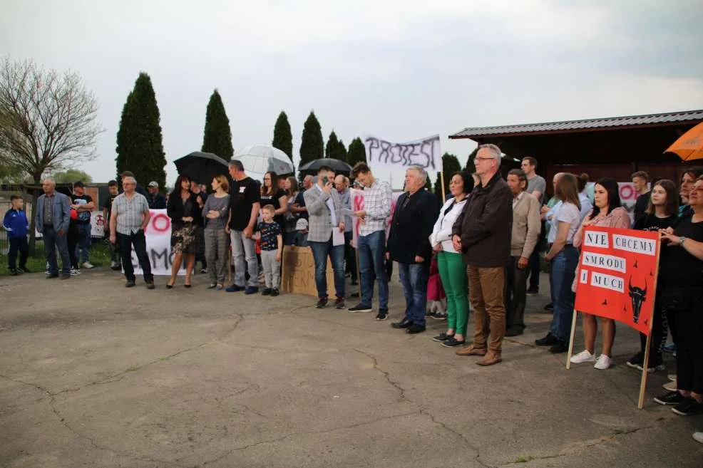Protest przeciwko budowie ogromnej obowy w Kadziaku