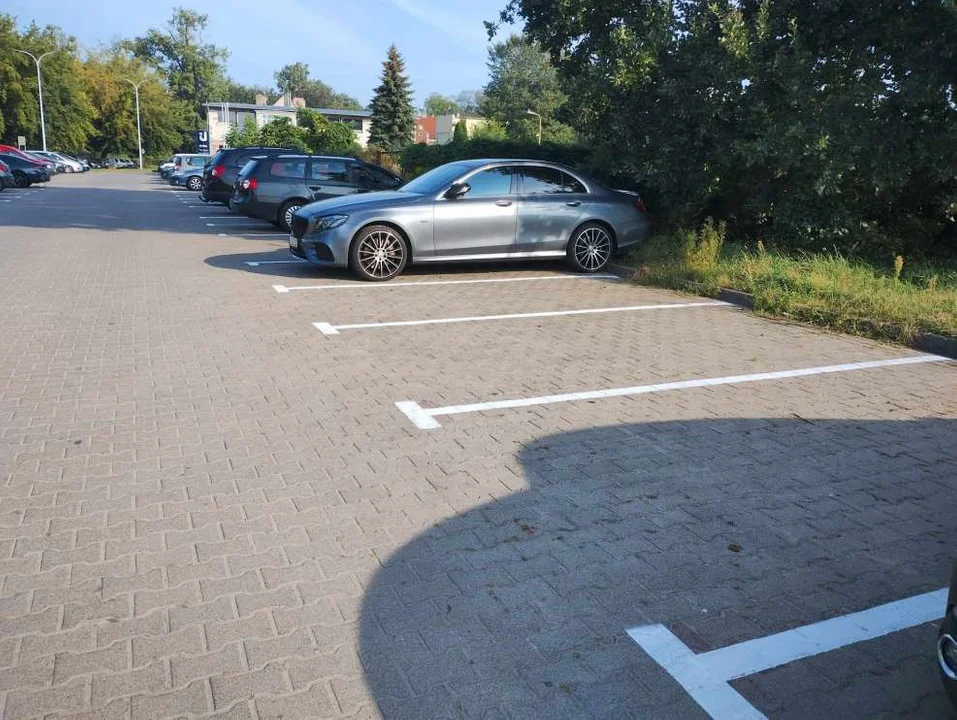 Parking przy ulicy św. Ducha w Jarocinie