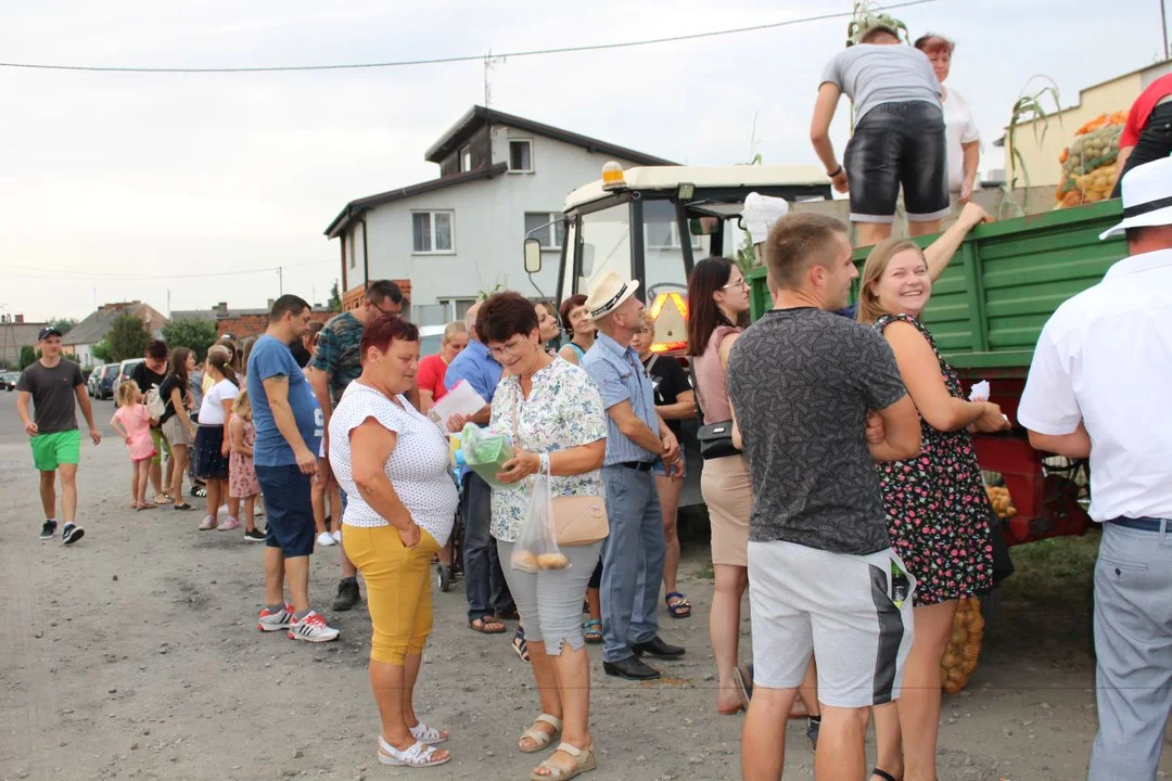 Dożynki wiejskie w Chrzanie