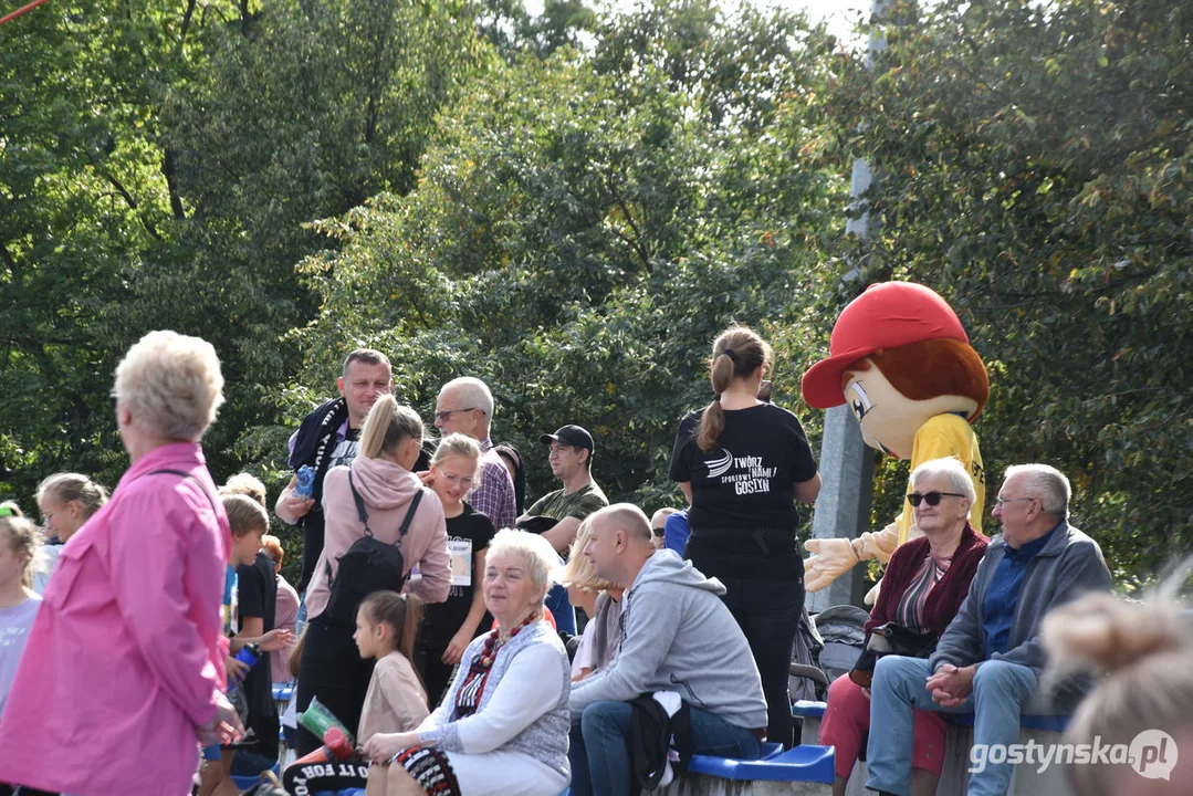 II Rodzinny Festiwal Biegowy w Gostyniu. Bieżnię opanowały dzieci