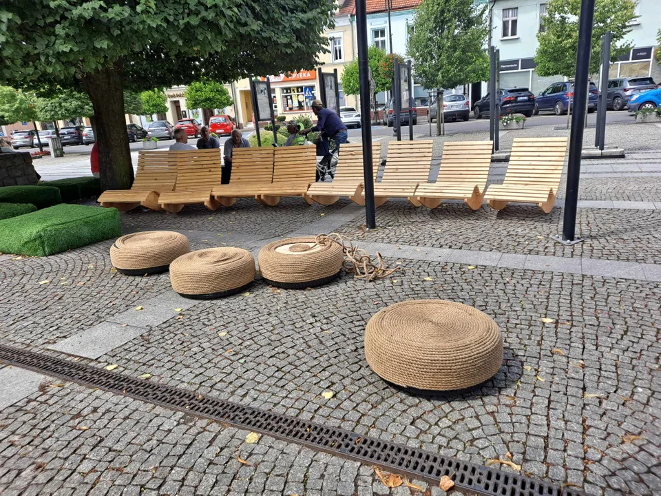 Nowa strefa relaksu na pleszewskim rynku