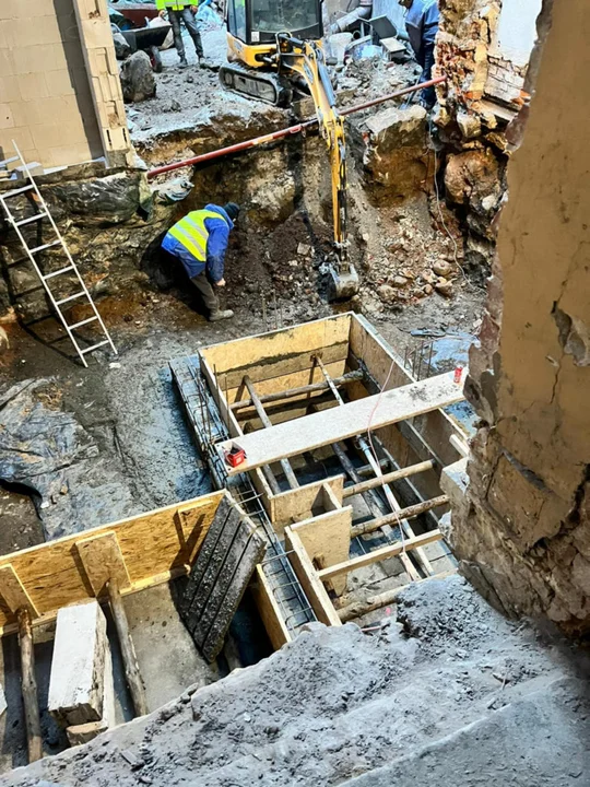 Ostatni etap remontu zabytkowej Kamienicy w Gostyniu