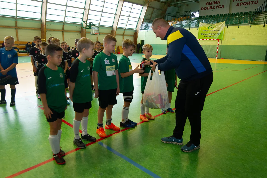 Akademia Talentów i Biały Orzeł na Sportowych Mikołajkach