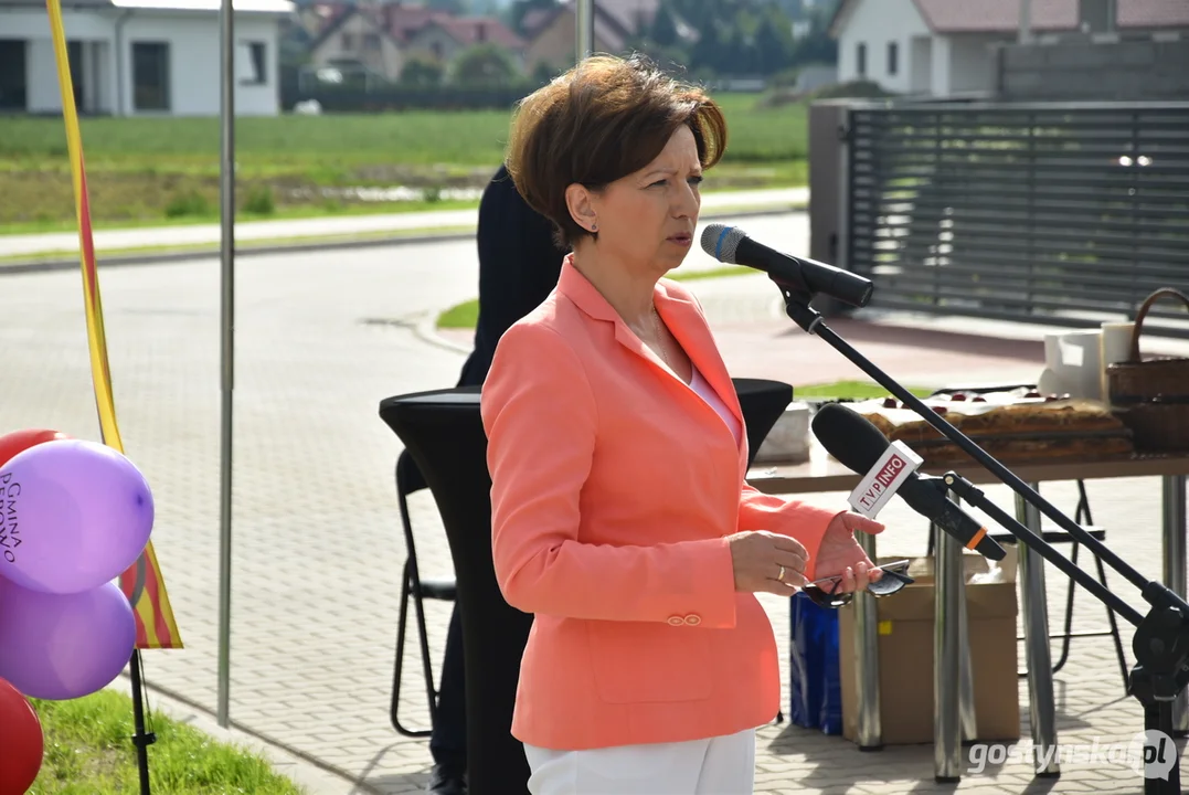 Oddanie do użytku ulic Wiejskiej, Rolniczej i Ogrodowej w Pępowie oraz kanalizacji sanitarnej i drogi w Babkowicach