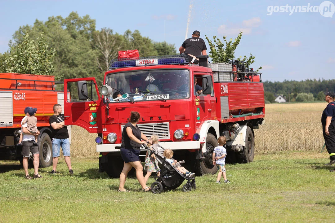 Strażacki Piknik Historyczny w Dzięczynie