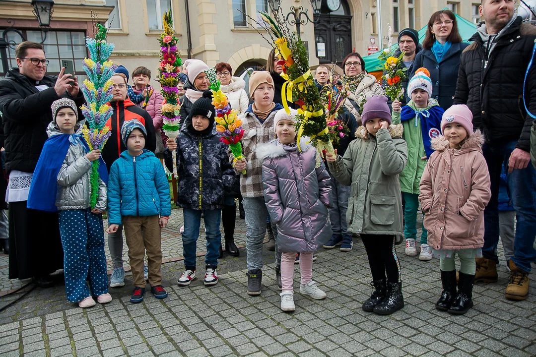 Krotoszyn. Kiermasz Wielkanocny 2024. Zobacz, co się działo [ZDJĘCIA] - Zdjęcie główne