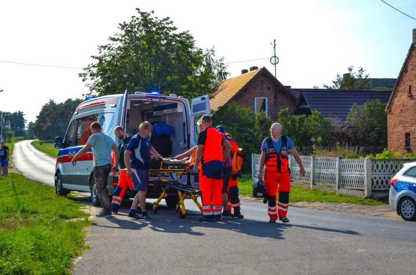 Brakuje ratowników w karetkach jarocińskiego pogotowia. Do pacjentów jeżdżą strażacy